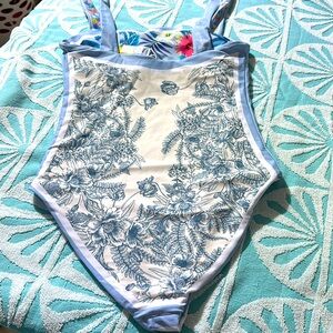Women’s bathing suits